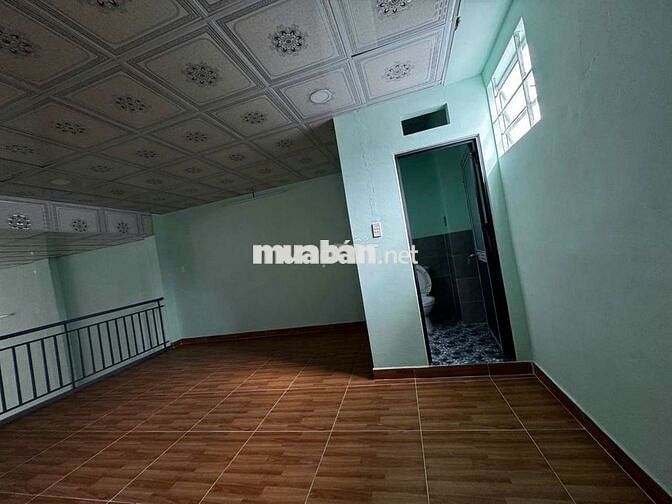 CHO THUÊ KHO 200M2 ĐƯỜNG TÂN KỲ TÂN QUÝ HẺM XE TẢI LỚN NỀN GẠCH CÓ GÁC