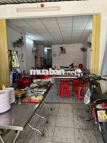Sang Quán Cơm (5x24m) Có Lượng Khách Sẵn . Đường Trương Phước Phan