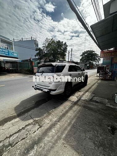 Toyota Fortuner 2010 2.7