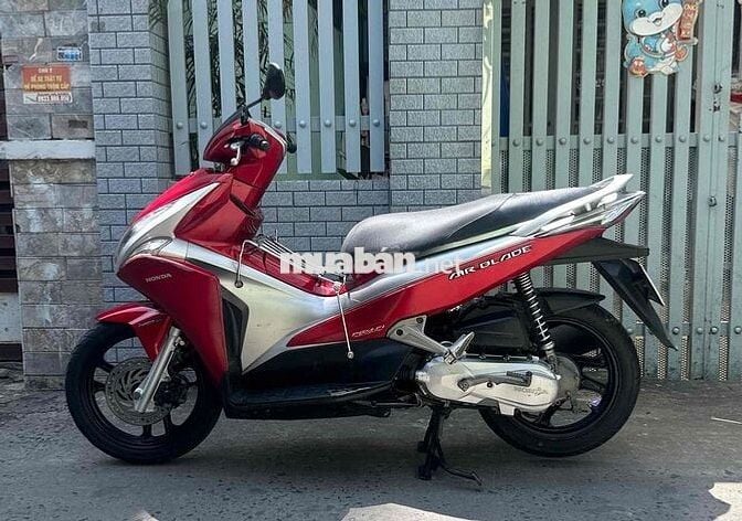 Ab đẹp, máy êm thì thầm bao vọt biển SG