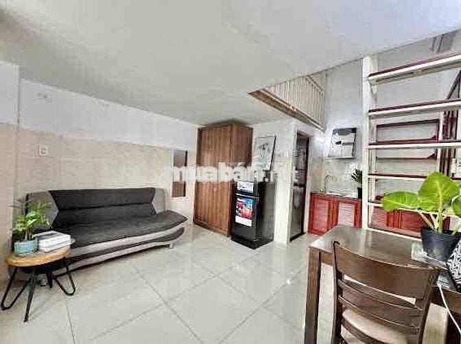 Phòng Gác Cao Full Nội Thất Cửa Sổ Trời Giá Rẻ Gần Lotte Quận 7