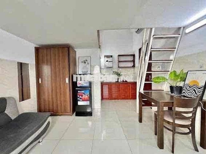 Phòng Gác Cao Full Nội Thất Cửa Sổ Trời Giá Rẻ Gần Lotte Quận 7