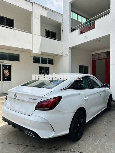 MG5 STD - SX 2024  - Odo chỉ 8 km (Như xe mới)