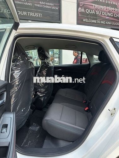 MG5 STD - SX 2024  - Odo chỉ 8 km (Như xe mới)