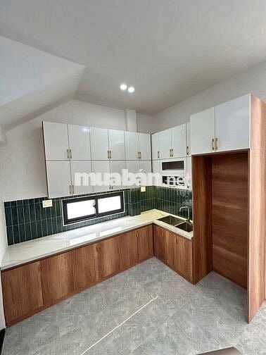 Bán Nhà Trệt lầu hẻm 311 đường NVC Cái Khế Có 2 Phòng Ngủ