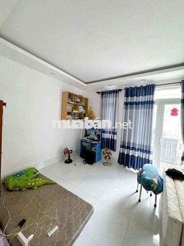 NHÀ TRỆT LẦU - HẺM 102 LÊ ANH XUÂN