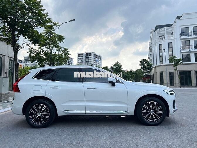 Volvo XC60 2022 Inscription B6 AWD - 44000 km