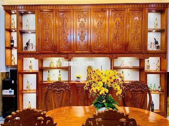 Chính chủ bán nhà Mặt Tiền Nguyễn Hiền