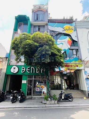 Duy nhất trên cung đường Phan Xích Long – “trái tim” ẩm thực & thương 
