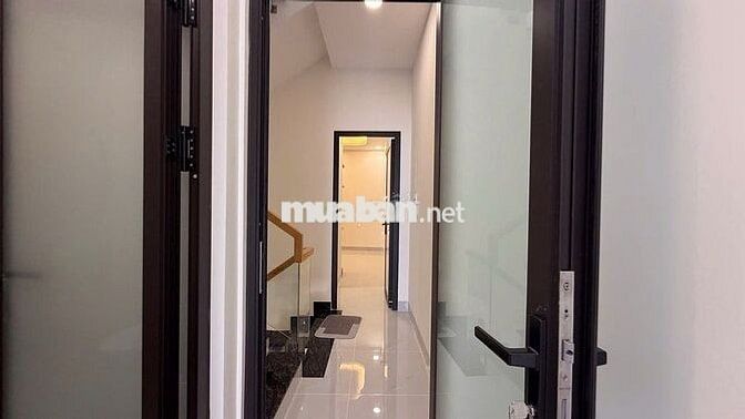 BÁN NHÀ HXH NGUYỄN TRỌNG TUYỂN P15 PHÚ NHUẬN 4 TẦNG FULL NT 10.5 T