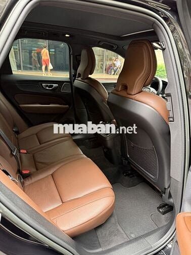Volvo XC60 2022 Inscription B6 AWD - 34000 km