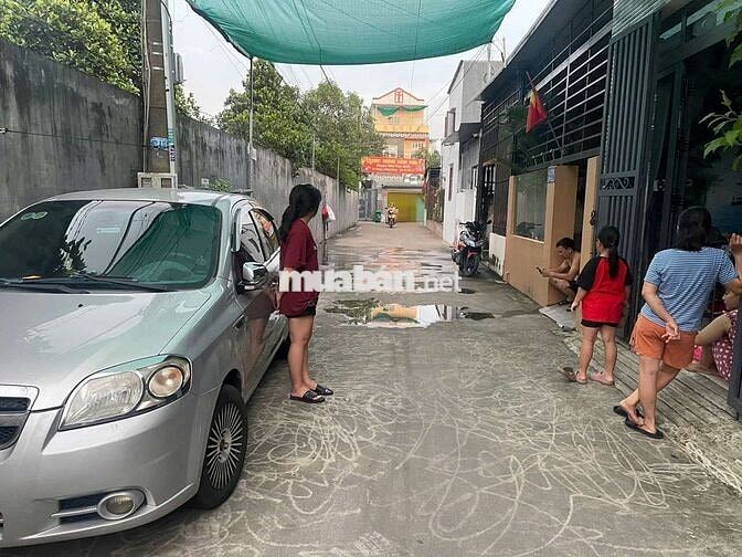 Nhà trệt lửng phú hòa.sẹc hẻm 93.sát bên trường cấp 2 phú hòa