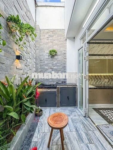 NHÀ TRỆT LẦU + FUL NỘ THẤT CAO CẤP