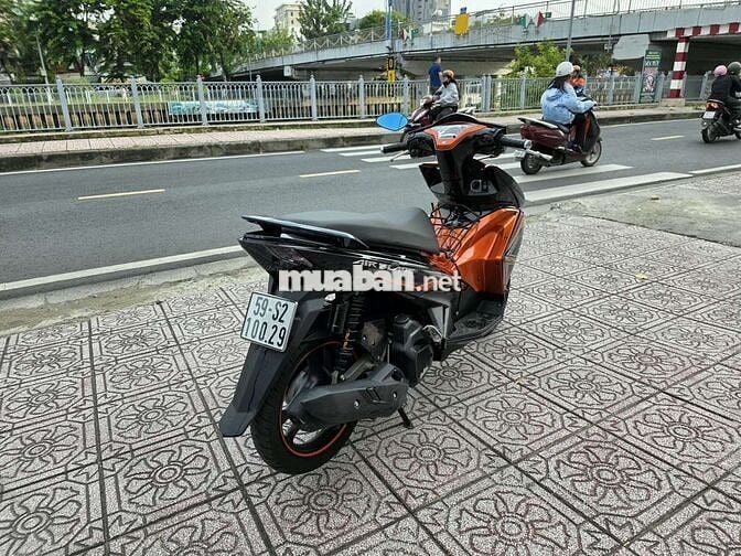 Nhà chật bán AB2014 cam đen