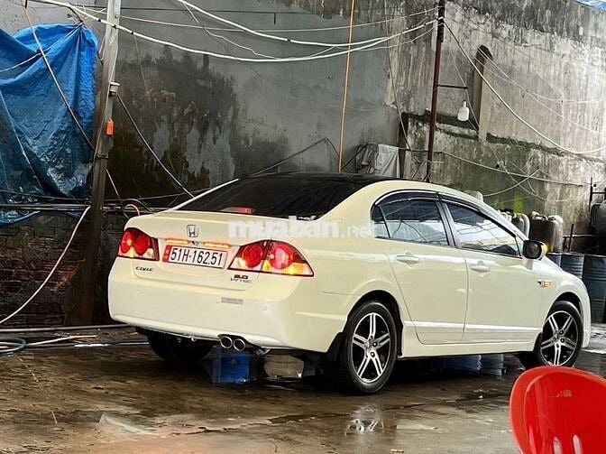 Bán civic 2008 AT 2.0L màu trắng camay