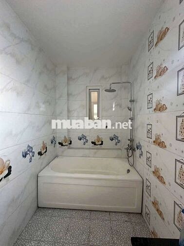Nhà hướng Tây.mới sạch sẽ.gần khu dân cư Vĩnh Lộc