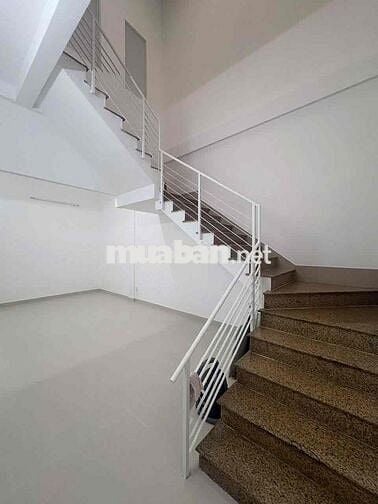 Cho thuê NHÀ MỚI ngay Nguyễn Thị Nhỏ, Phường 15, Quận 11 4x30m 2T 27tr