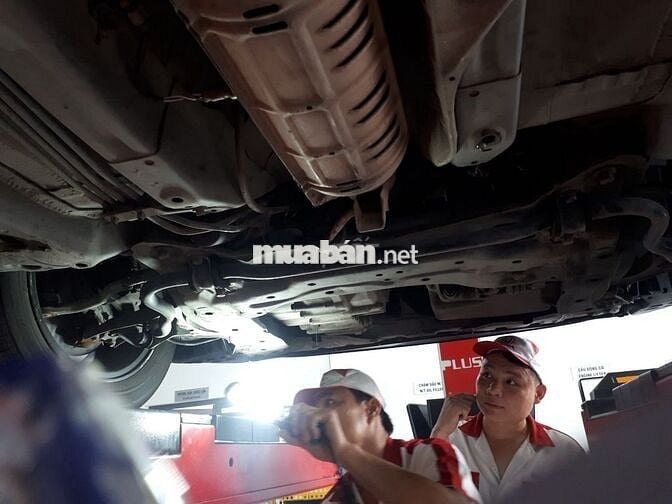 Bán civic 2008 AT 2.0L màu trắng camay