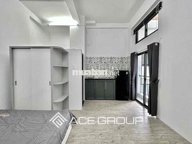 Căn Hộ Ban Công Thang Máy Bình Thạnh Gần Nguyễn Gia Trí Hàng Xanh Q1
