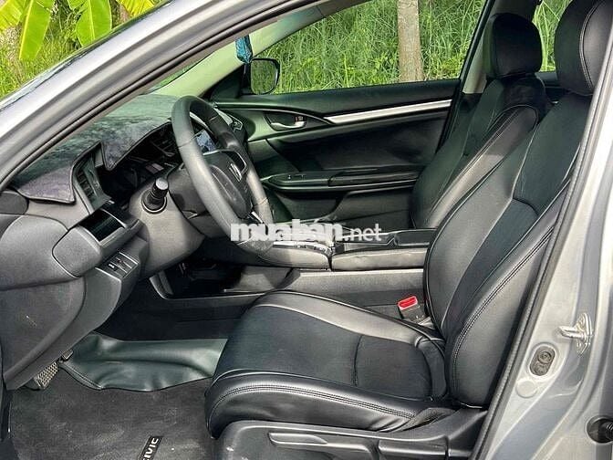 Honda Civic 2019 1.8 E - 96852 km