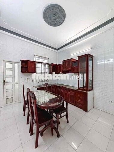 Nhà trệt 2 lầu trục chính hẻm 41 đường võ Trường Toản, An Hoà, NK