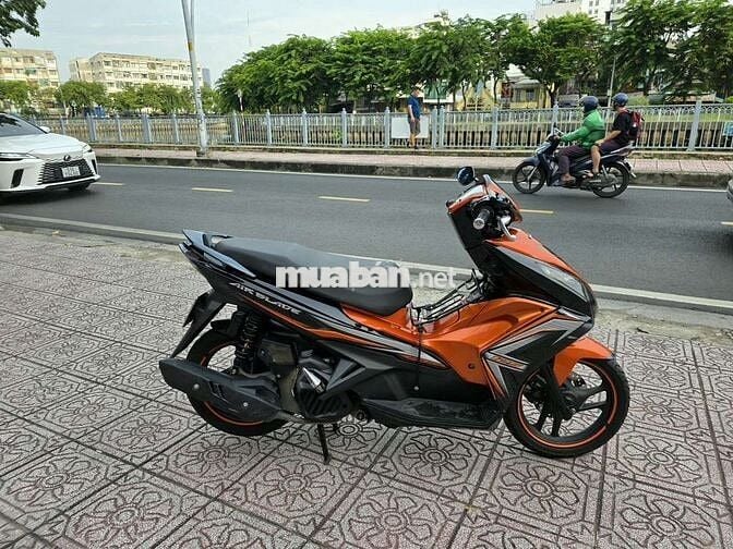 Nhà chật bán AB2014 cam đen