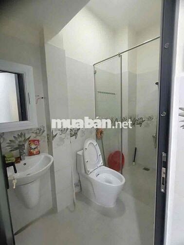 Cho Thuê Nguyên Căn 506/14F đường 3/2 P14 Q10