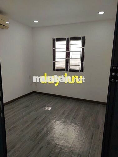 CHO THUE NHÀ HẺM 2 XE MÁY, 2 XET, TÔ HIÊN THANH Q.10