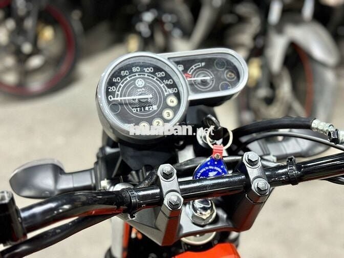 XE MÁYTHANH TÙNG_PG-1 CAM ĐEN MỚI KENG CHẠY 1142KM