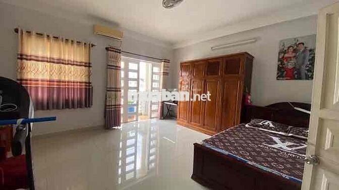 GẤP BÁN,HÀ HUY GIÁP,Q12 - 5x23 - 4TẦNG - HẺM OTO TRÁNH THÔNG - HƠN 7TY
