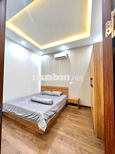 Chủ cần bán  nhà 3 mê mặt tiền Lê Thạch ,88m2