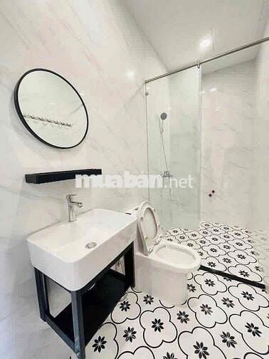 Cho Thuê Căn Hộ Studio 40M2 Quận 1_Full NT Mới_Cạnh Cầu Bông