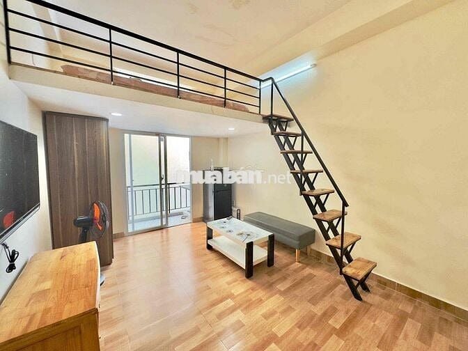 Cho Thue CHDV Quận 1-3 Có Gác Ban Công Máy Giặt Riêng 50m2 Mới 100%