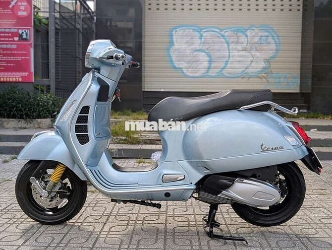 GTS SuperTech 300 HPE Xám Xanh 12/2022