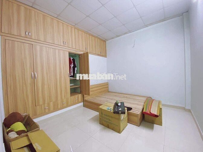 Bán Gấp nhà đường Quốc Lộ 13 -100m² (5.4m x 19m) Hẻm xe hơi -Nhỉnh 9tỷ