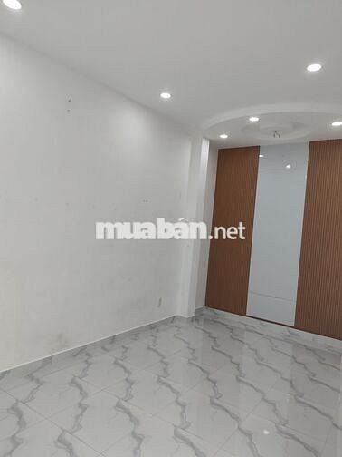 BÁN NHÀ TRẦN VĂN QUANG P.10 TÂN BÌNH 4M X 6M 3 TẦNG GẦN HXH 2.95T TL