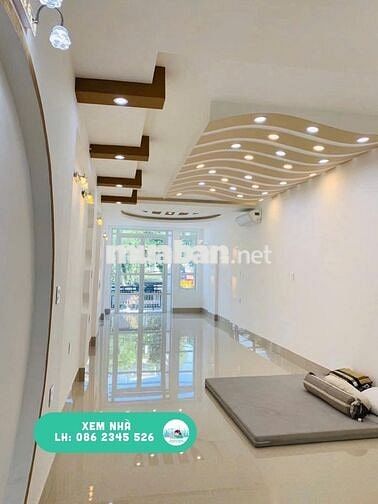 Nhà mặt tiền KD 1 trệt 4 lầu 4x30m Đường 3/2, Cần Thơ