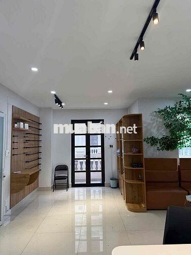 Cho Thuê Nhà 102/12 Hồ Biểu Chánh Phường 11 Quận Phú Nhuận