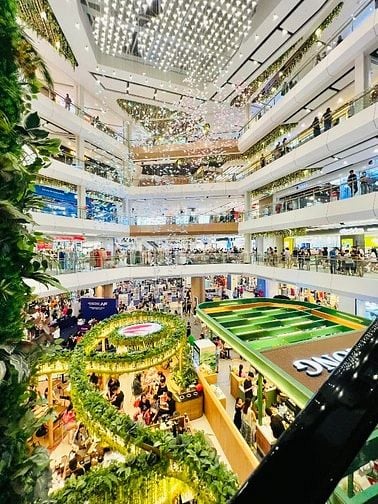 CẦN TUYỂN NV NGÀNH HÀNG, TRỰC KHO, VỆ SINH, AN NINH TẠI SIÊU THỊ TPHCM