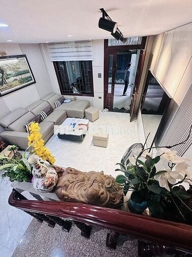 BÁN NHÀ ĐẸP – VỊ TRÍ VÀNG PHỐ LẠC LONG QUÂN – GẦN HỒ TÂY LỘNG GIÓ