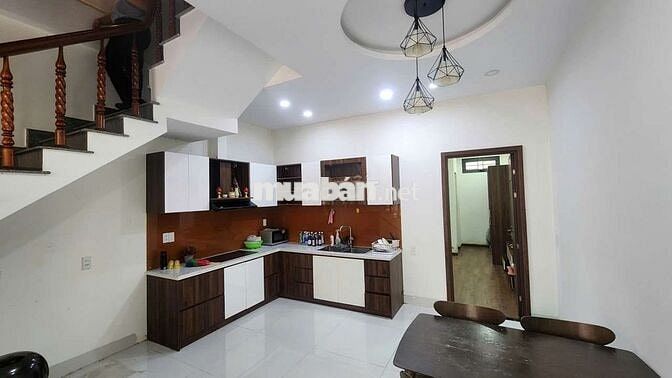 Cho thuê nhà mặt tiền Nhơn Hòa sau lưng bến xe