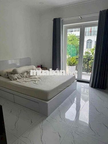 Nhà Phan Văn Trị Emart 4x16 4pn Có Nội Thất