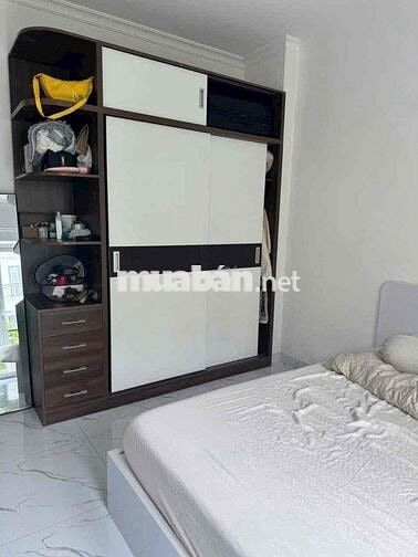 Nhà Phan Văn Trị Emart 4x16 4pn Có Nội Thất