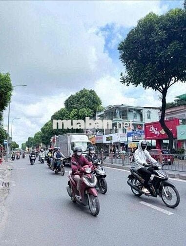 Nhà mặt tiền Quang Trung 6x20 Gần Ngả 5