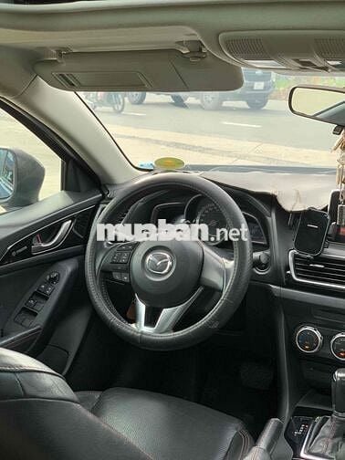 Mazda 3 2015 1.5 AT Hatchback - 150000 km