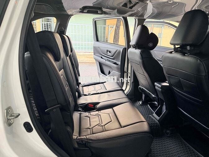 Toyota Avanza Premio 2023 MT - 42000 km