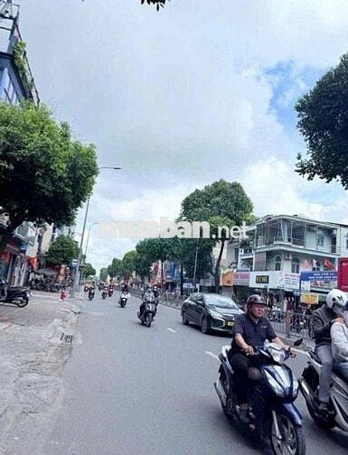 Nhà mặt tiền Quang Trung 6x20 Gần Ngả 5