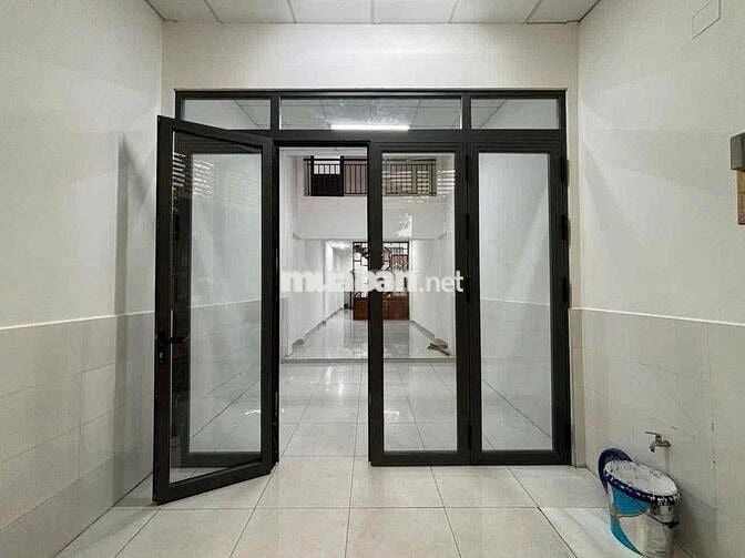 Nhà 4x17 Mặt tiền Đường số 17 P11 Suốt