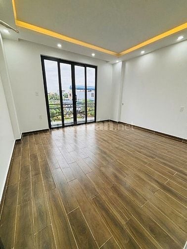 Nhà 4 tầng đường 8m gara ô tô - Chợ Vĩnh Khê - Gần Hoàng Huy An Đồng