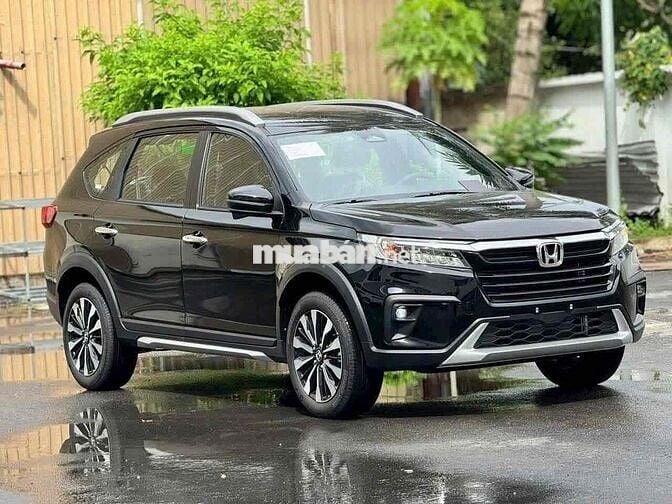 Honda BR-V 2025 L tặng 100% trước bạ